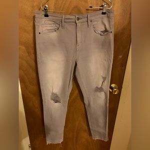 Mossimo sz 14 ripped denim. Soft hand. Rips at knee. High Stretch unique color